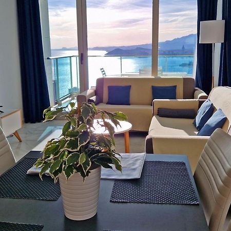 Skyline 26 Stunning Sea Views From A 2-Bedroom Apartment On The 26Th Floor Benidorm Buitenkant foto