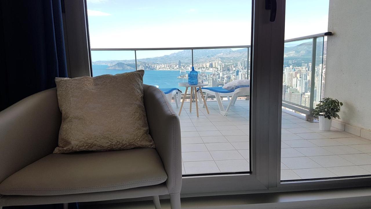 Skyline 26 Stunning Sea Views From A 2-Bedroom Apartment On The 26Th Floor Benidorm Buitenkant foto