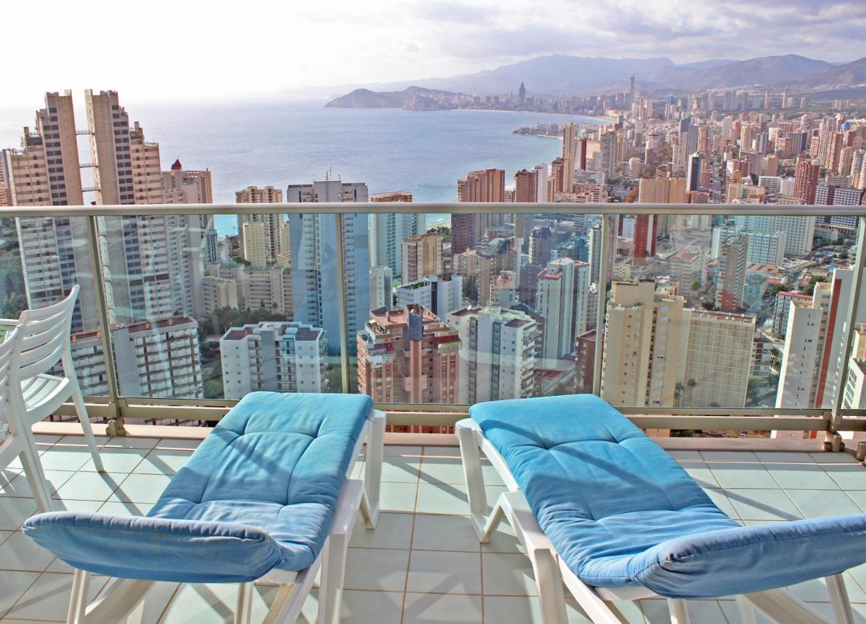 Skyline 26 Stunning Sea Views From A 2-Bedroom Apartment On The 26Th Floor Benidorm Buitenkant foto